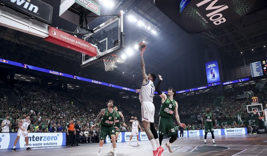 Anadolu Efes, Avrupa’ya veda etti