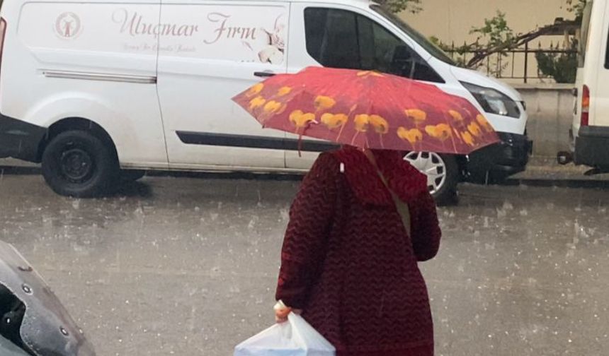 Ankara'da sağanak ve dolu etkili oldu (2)