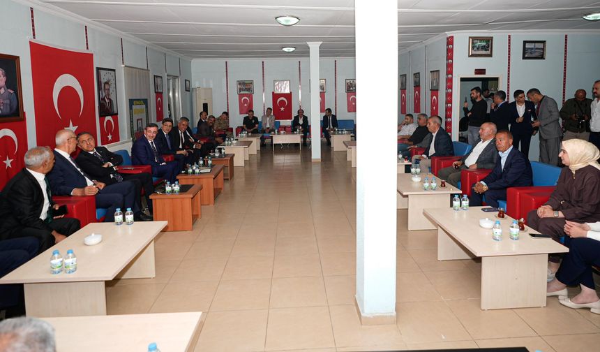 Cevdet Yılmaz: Merhametle birleşmeyen bilginin insanlığa faydası yok (3)