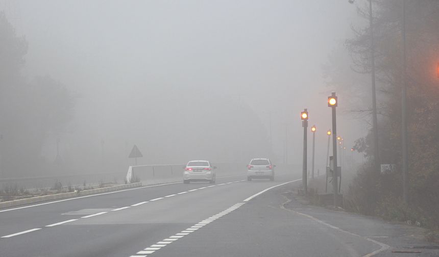 Bolu Dağı'nda sis etkili oldu
