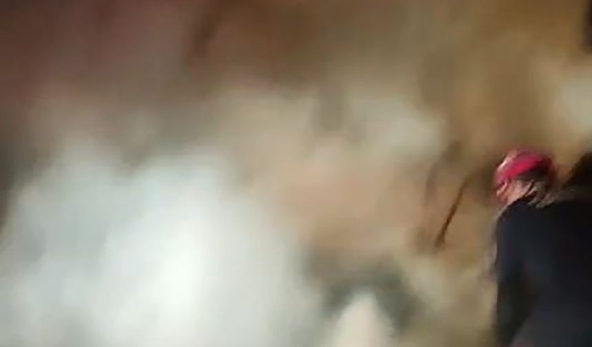 Adana'da park halindeki otomobilde patlama sonrası yangın; 1 ölü