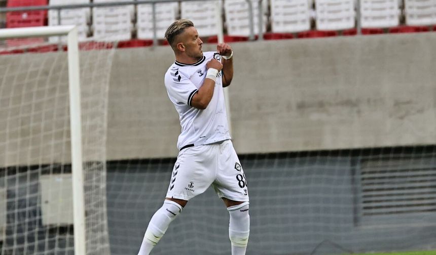 Altay'ın rakibi İzmir Çoruhlu FK