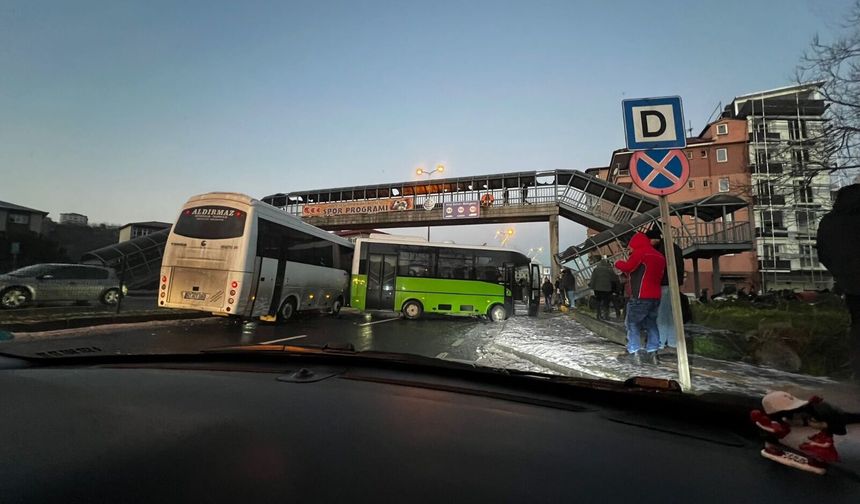 Zonguldak'ta buzlanan yolda 5 araç, birbirine girdi