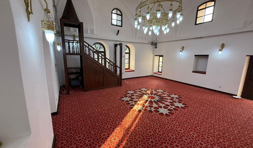 Bakan Ersoy: Restorasyonlarını tamamladığımız camilerimizi ramazanda ibadete açıyoruz