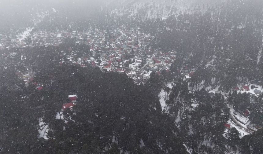 Osmaniye'de eşsiz kar manzarası dron kamerasında