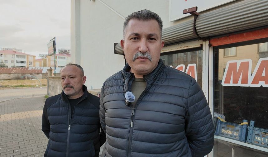 'Zimem Defteri' geleneğiyle memleketinde fırın ve bakkallardaki 3 milyon TL'lik borcu kapattı