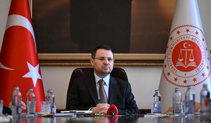 Bakan Gürlek, Nevşehirli iş adamlarıyla görüştü