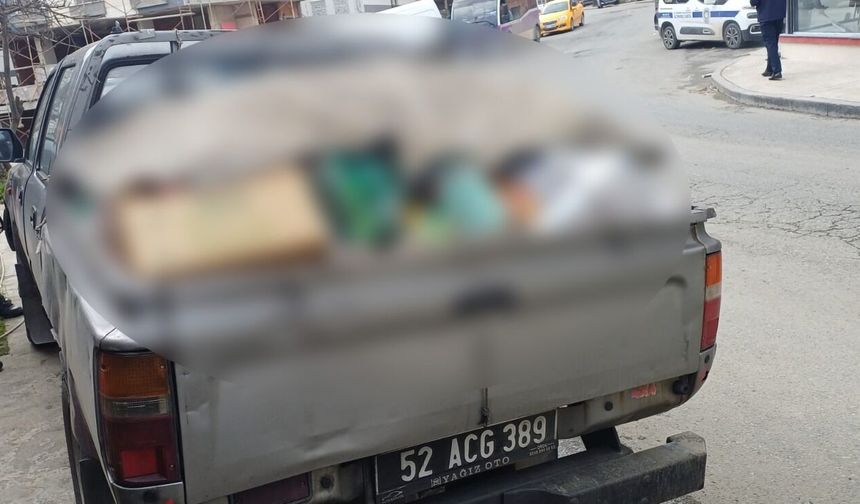 Ordu'da son kullanım tarihi geçmiş 4 kamyonet dolusu gıda ürününe el konuldu