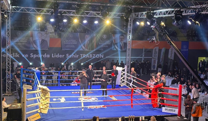 Trabzon'da boks maçında kavga kamerada