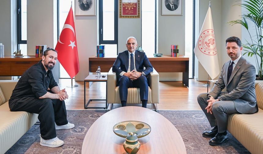 Bakan Ersoy, Doğukan Manço ile görüştü