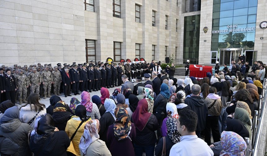 Ordu'da trafik kazasında hayatını kaybeden polis, toprağa verildi