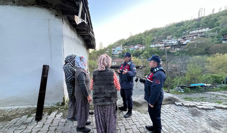 Tokat'ta heyelan riski nedeniyle 1 köy boşatıldı