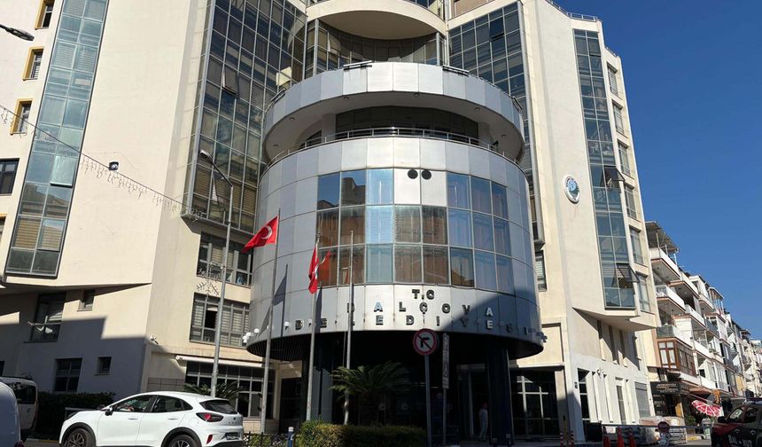 Balçova'da Belediye Başkan Vekili Selahattin Yıldız oldu