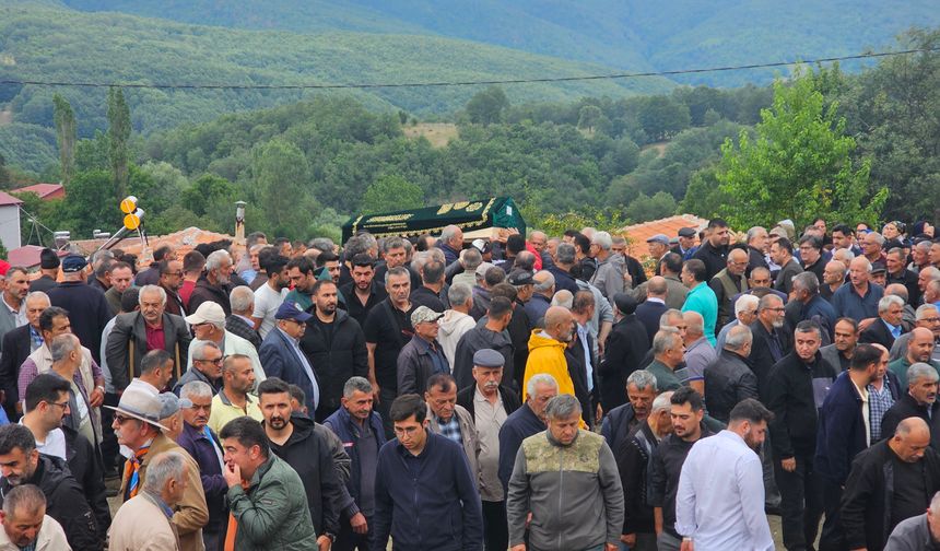 Şef Eren Kaşıkçı, Tokat'ta son yolculuğuna uğurlandı