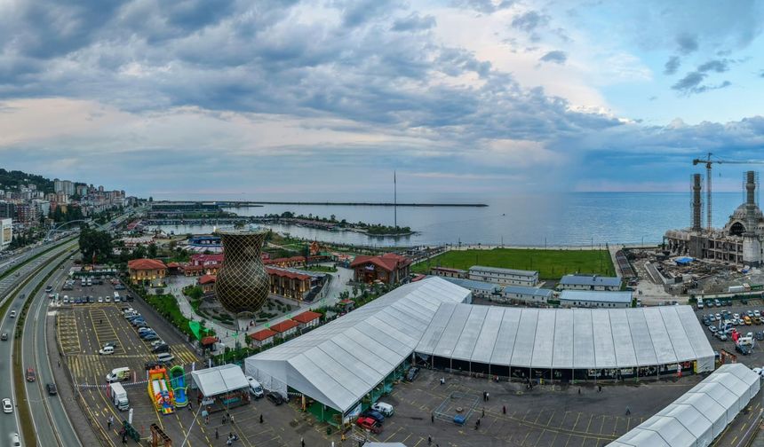 Rize'de yöresel lezzetler festivalde buluştu: 123 çeşit yemek sergileniyor