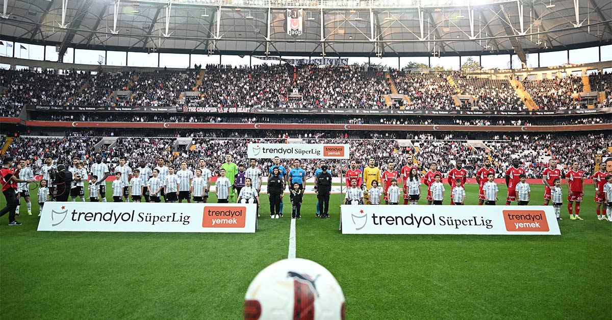 Besiktas Samsunspor Maci 8