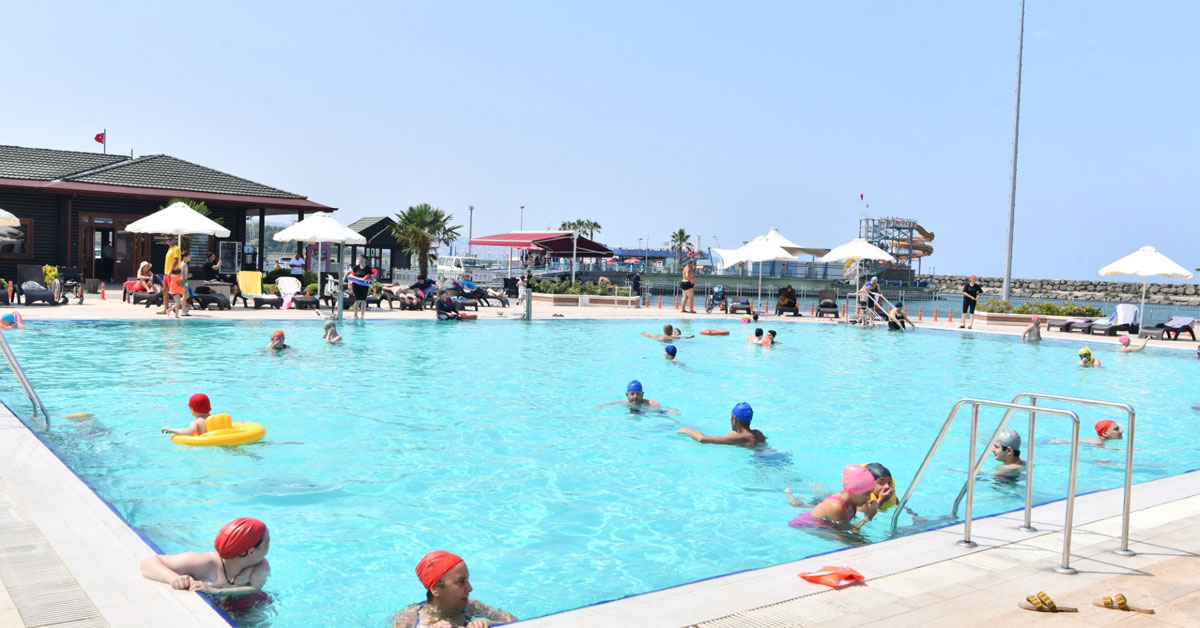 Samsun Mavi Isiklar Tatil Buyuksehir 4