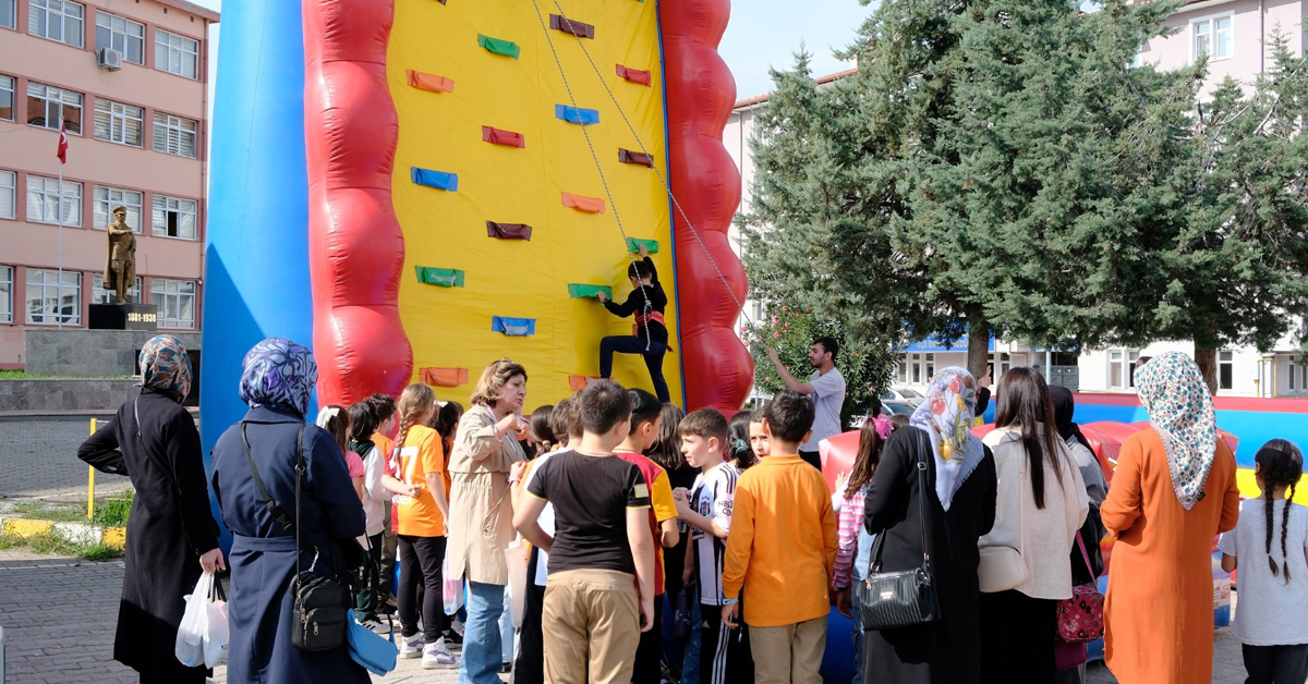 Buyuksehir Belediyesi Cocuk Senligi 5