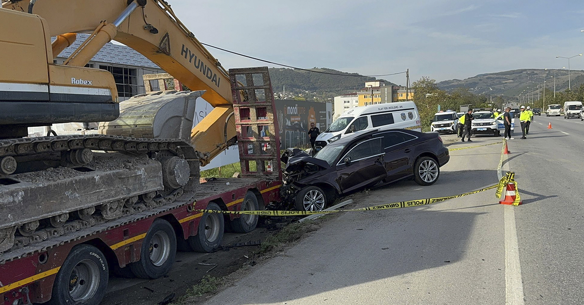 Samsun Kazada Otomobil Tir Trafik 4