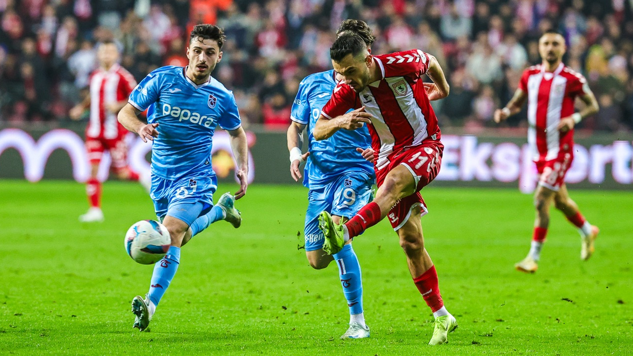 Samsunspor Trabzonspor Maci 2025 3