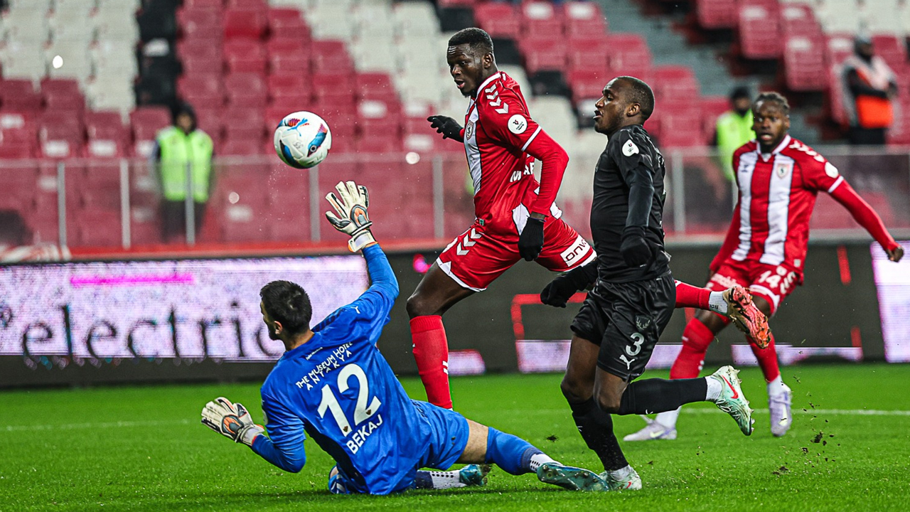 Samsunspor Hatayspor Maci 4