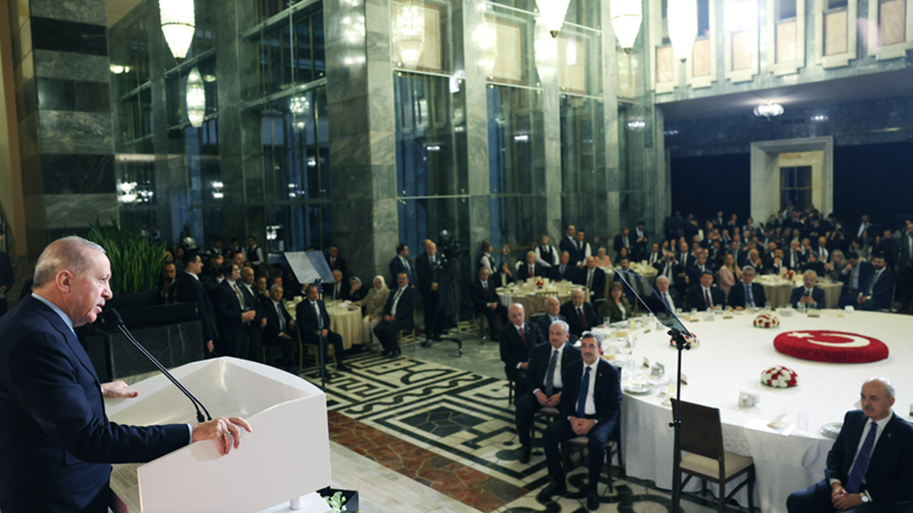 Cumhurbaskani Erdogan Iftar 2