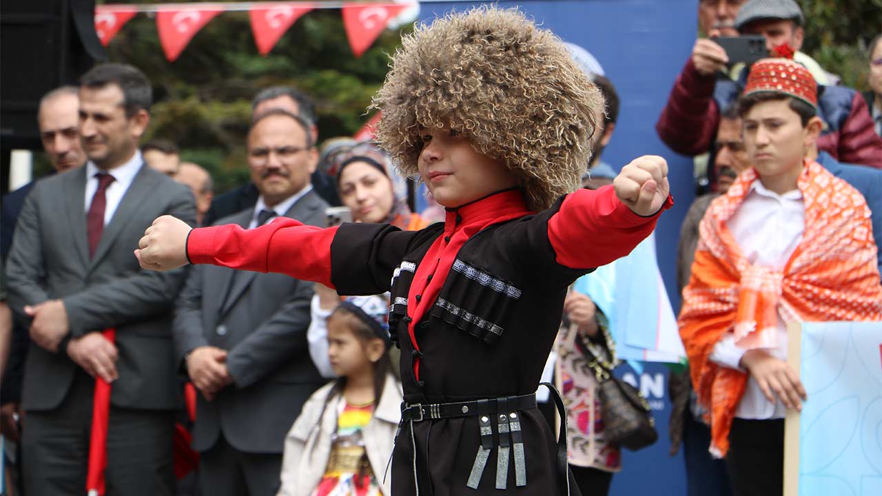 Turk Dunyasi Cocuk Festivali 3