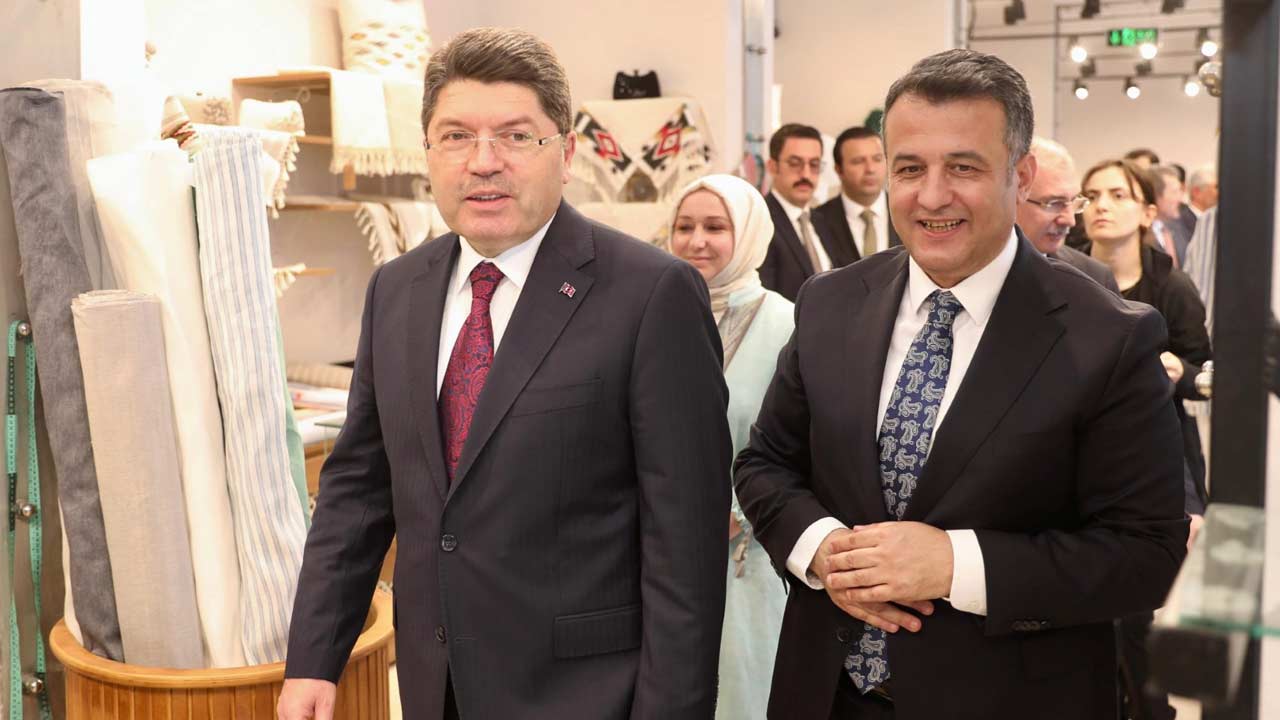 Bakan Yilmaz Tunc Buyuksehir 2