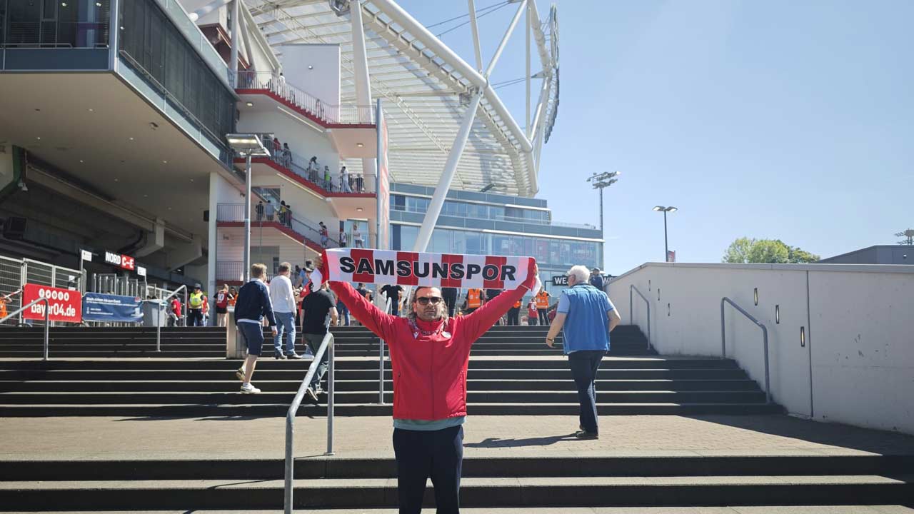 Bayerleverkusen Burak Gulec 2