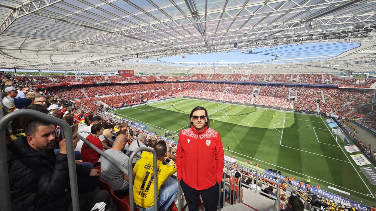 Bayerleverkusen Burak Gulec 4