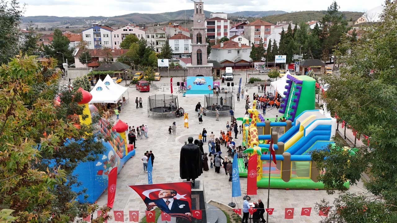 Buyuksehir Kultur Sanat Senligi 3