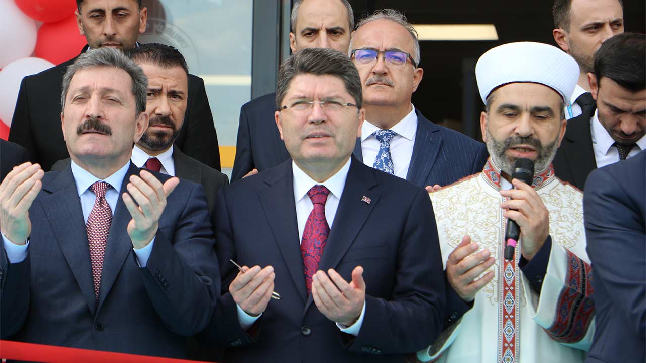 Samsun Adli Tip Acilis Bakan Yilmaz 2