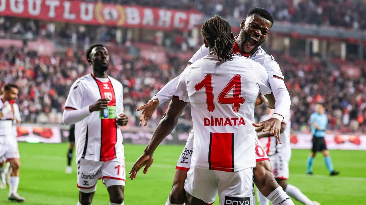 Samsunspor Sivasspor Maci 4