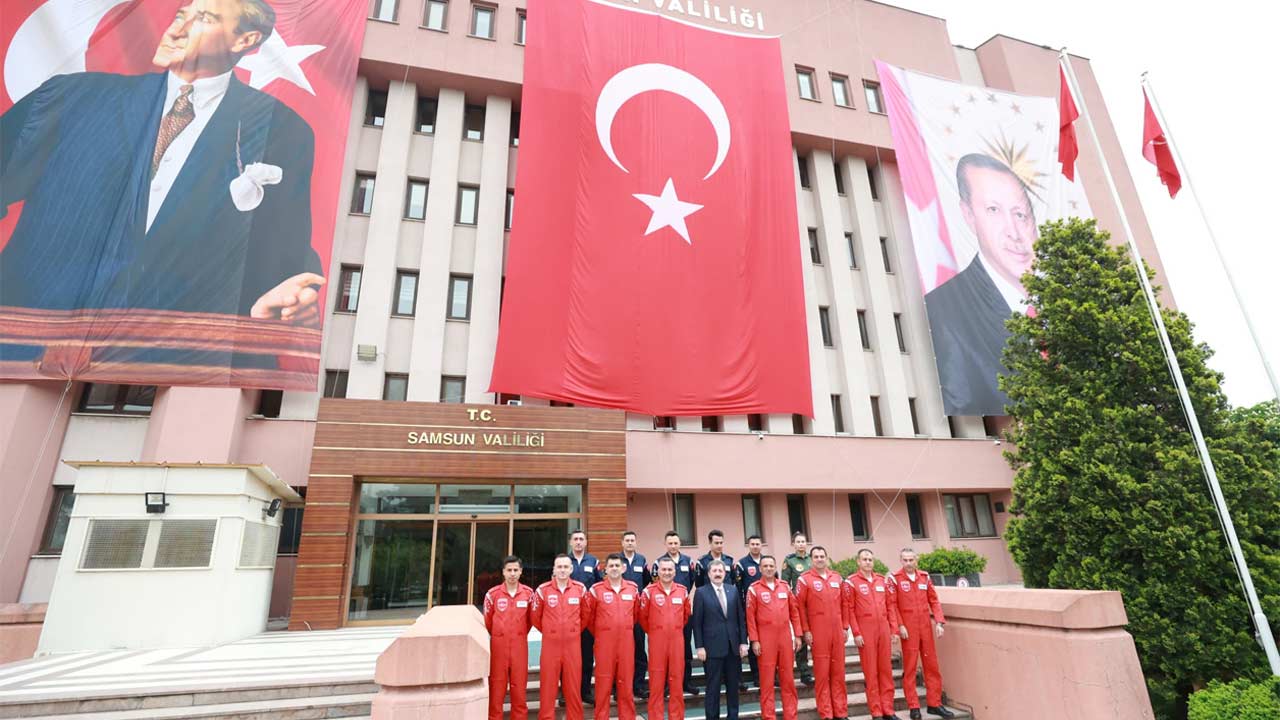 Turk Yildizlari Samsun Vali 2