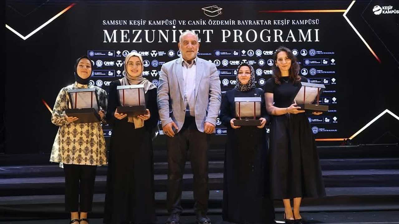 Canik Kesif Kampusu Mezuniyet 4