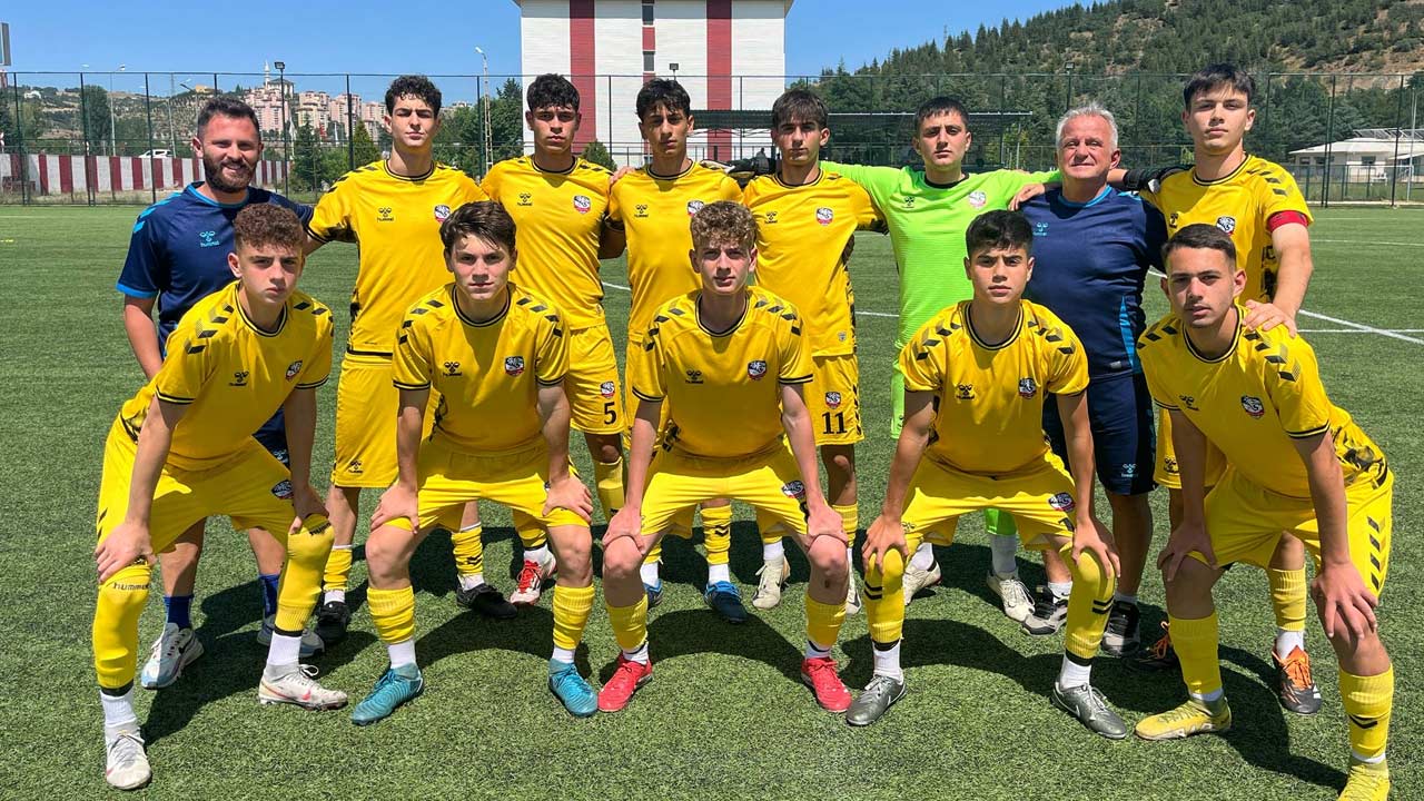 Kadikoyspor U15 1-1