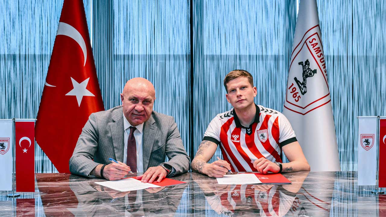 Samsunspor Logi Tomasson 1
