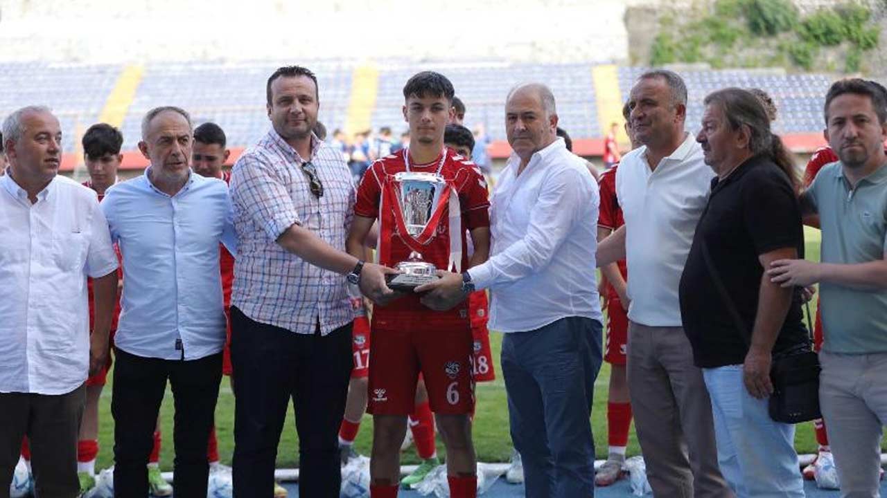 Kadikoyspor Zonguldak Ikinci 3