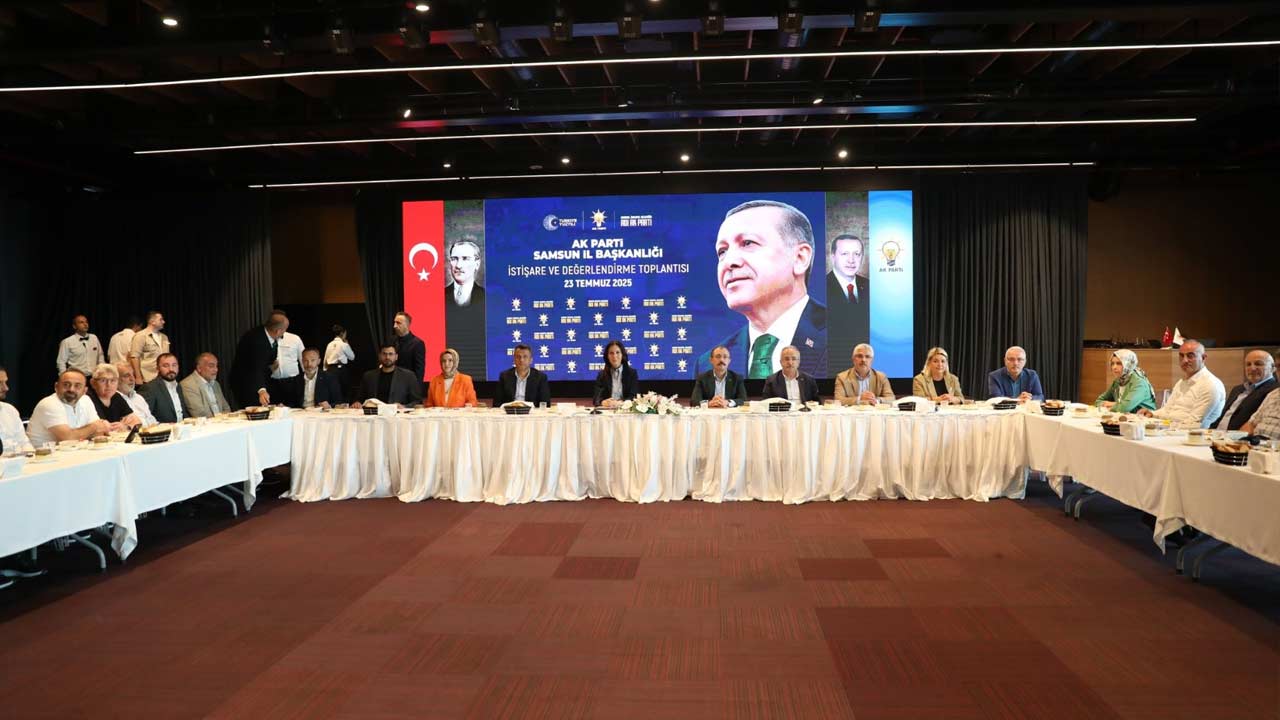 Mehmet Mus Ak Kadro 3