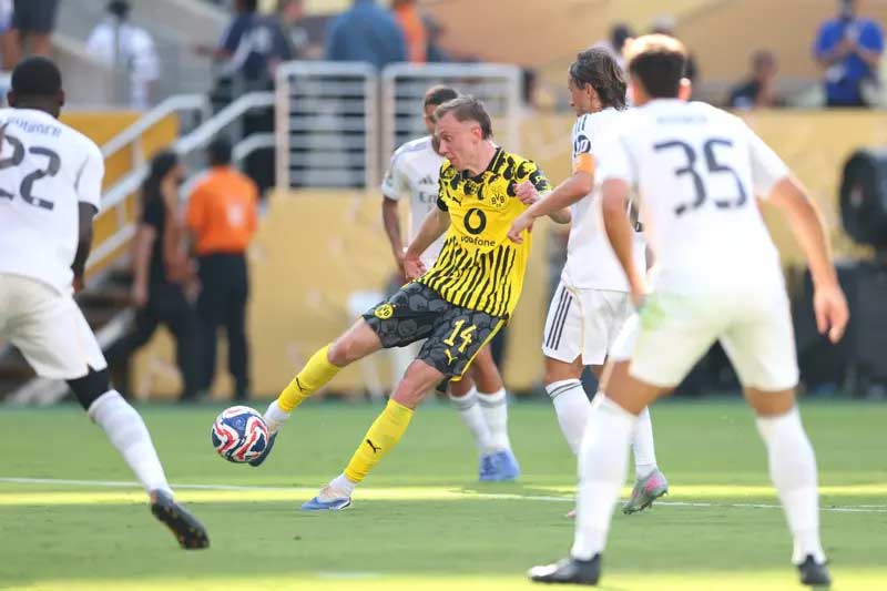 Real Madrid Dormount 2