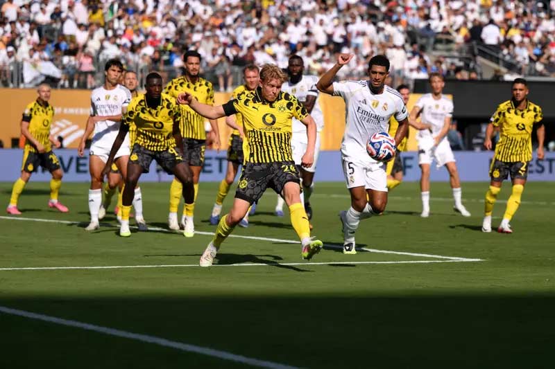 Real Madrid Dormount 3