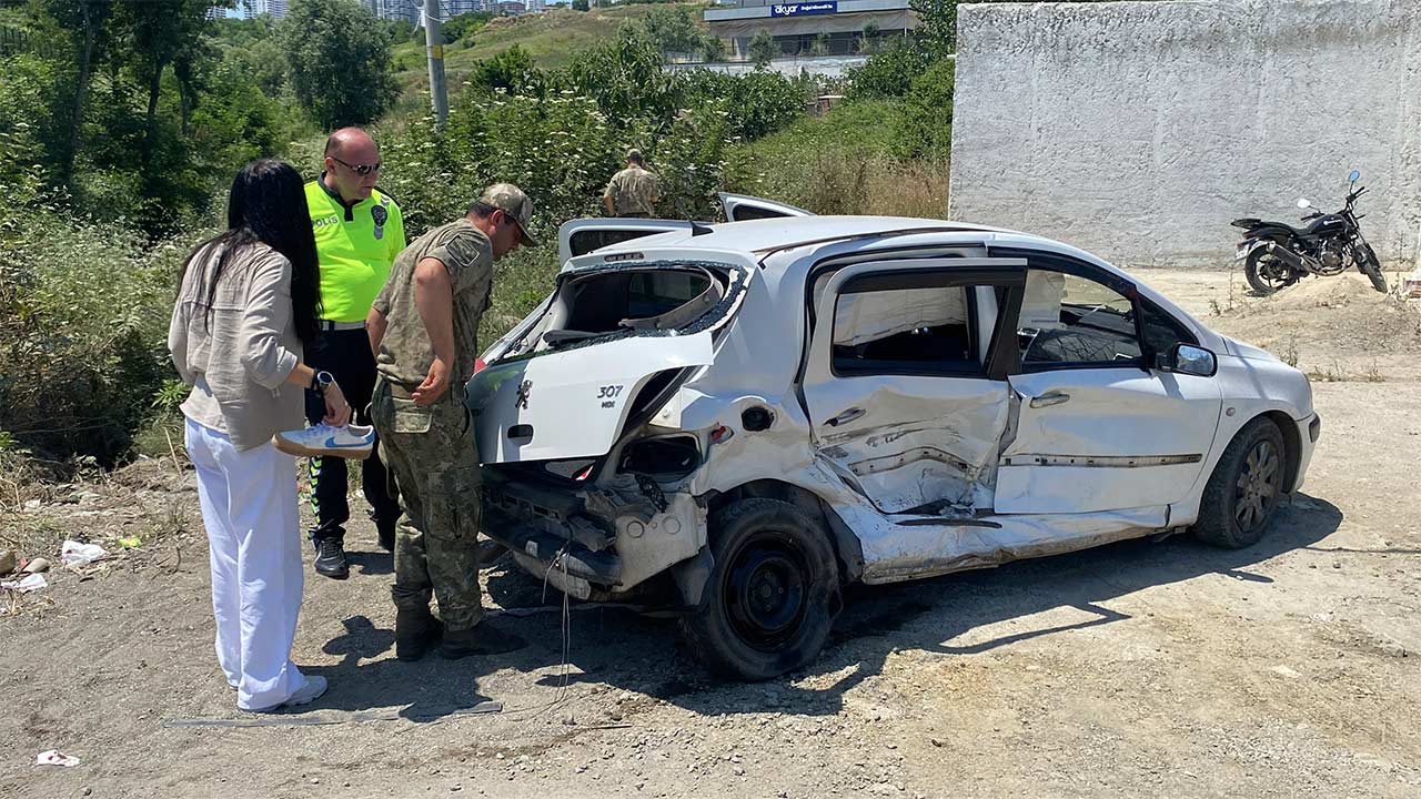 Samsun Polis Araci Otomobil 3