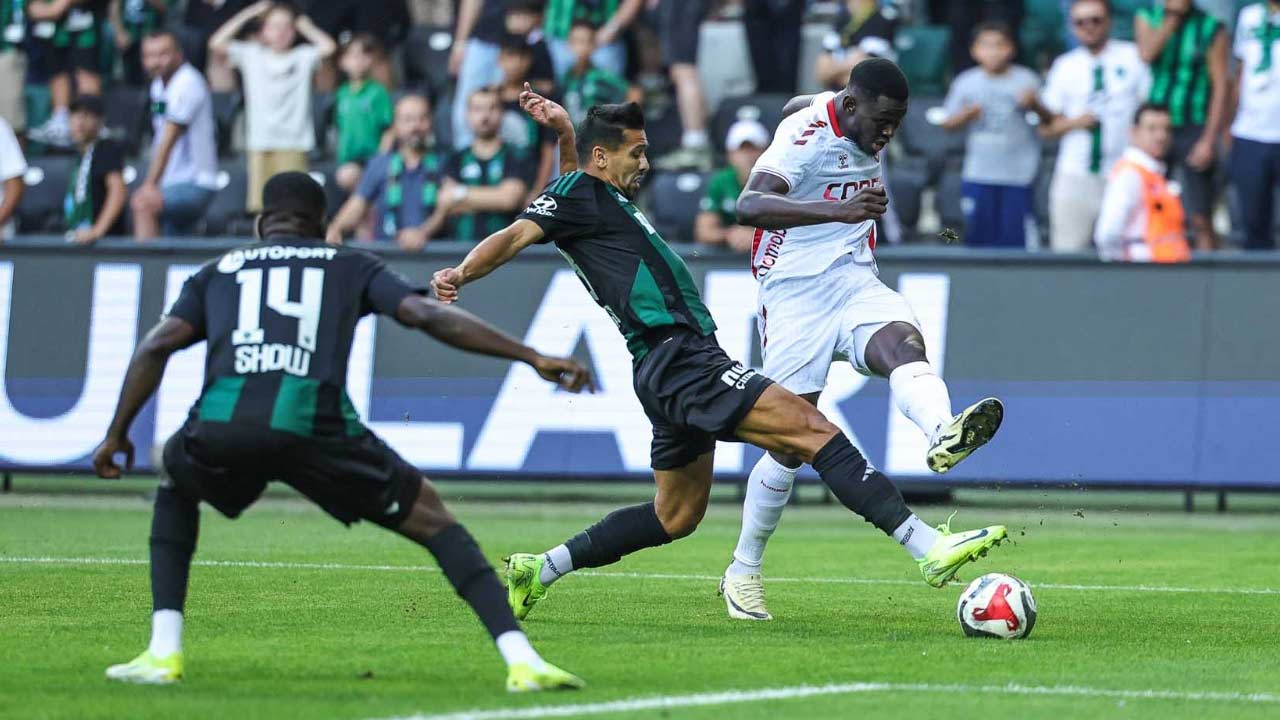 Kocaelispor Samsunspor Maci 5