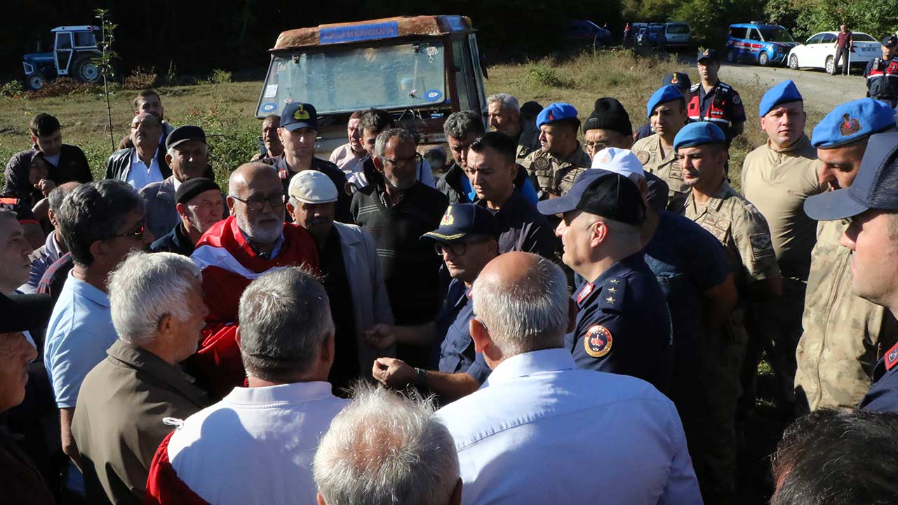 Atakum Traktor Hayvan Barinagi 4