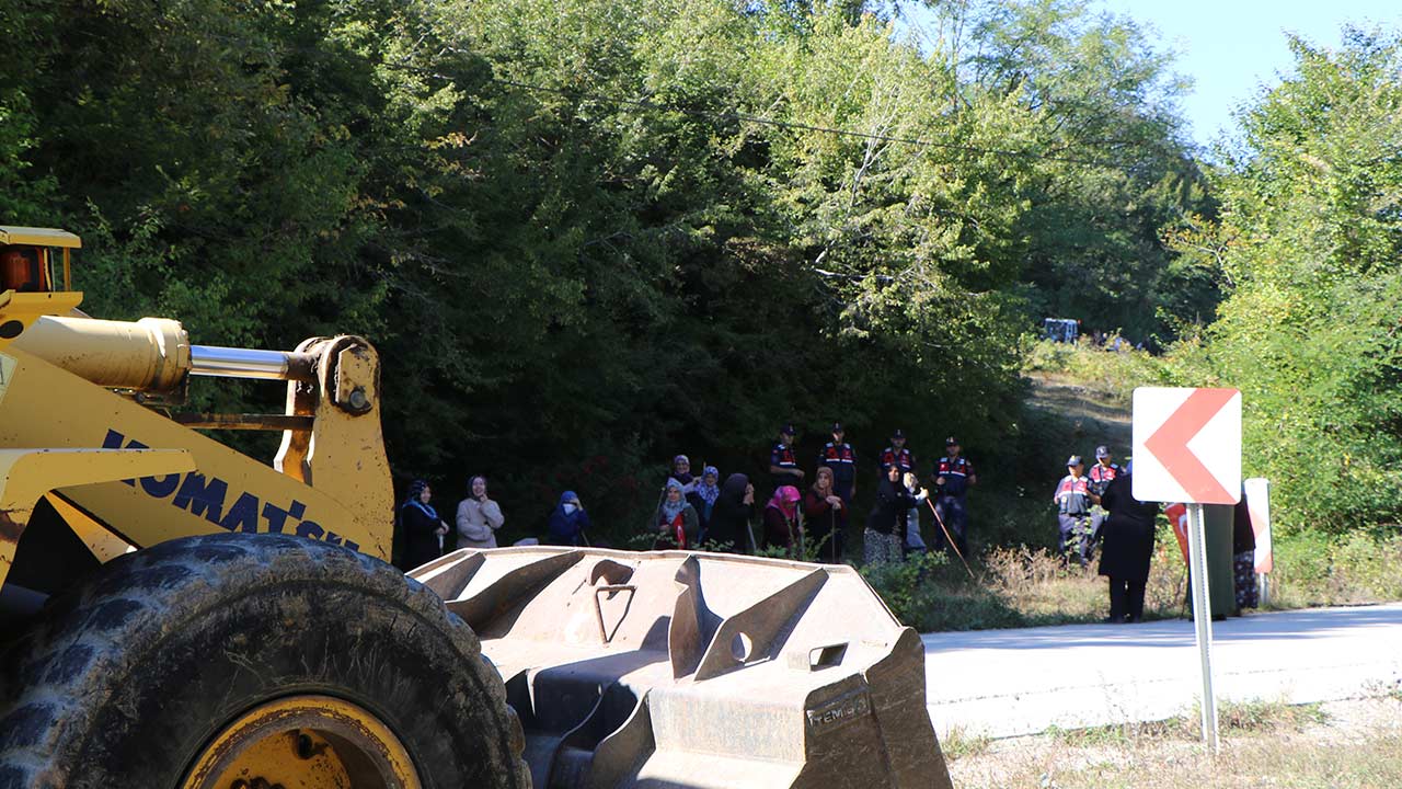 Atakum Traktor Hayvan Barinagi 5