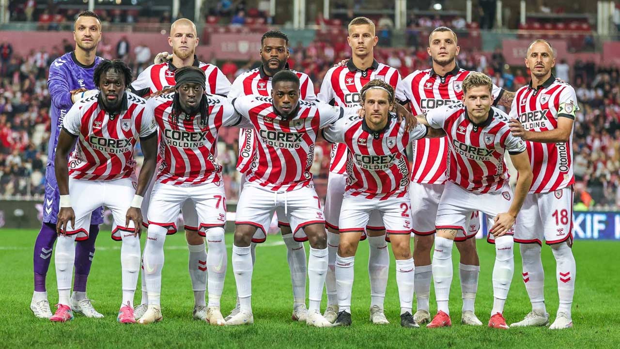 Samsunspor Karagumruk 2025 1