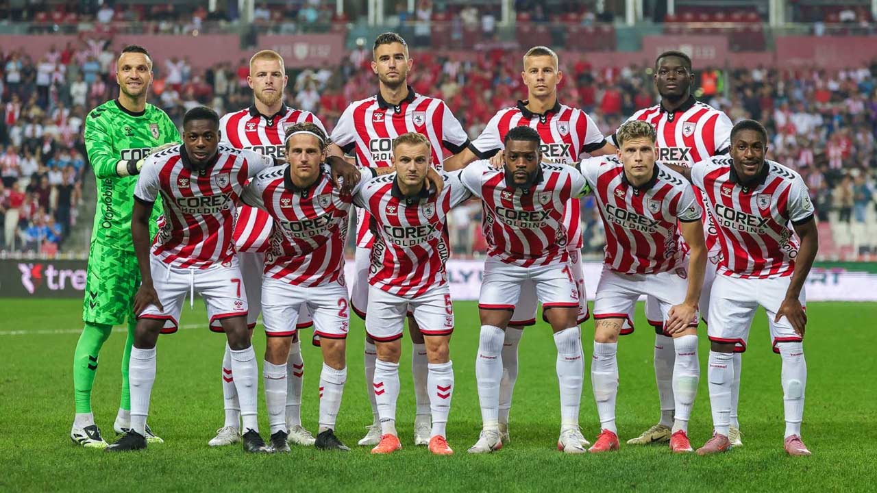 Samsunspor Kasimpasa Maci 2025 6