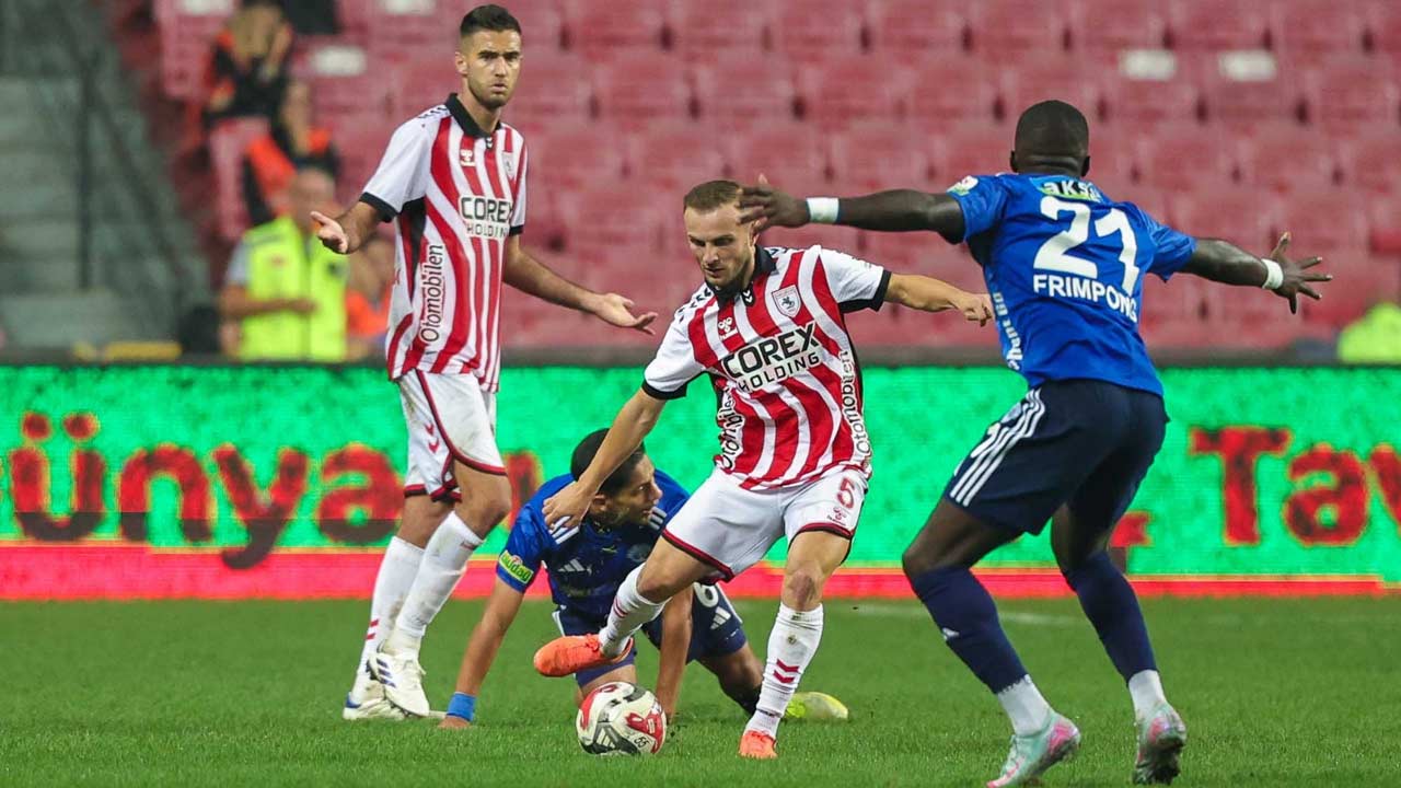 Samsunspor Kasimpasa Maci 2025 9