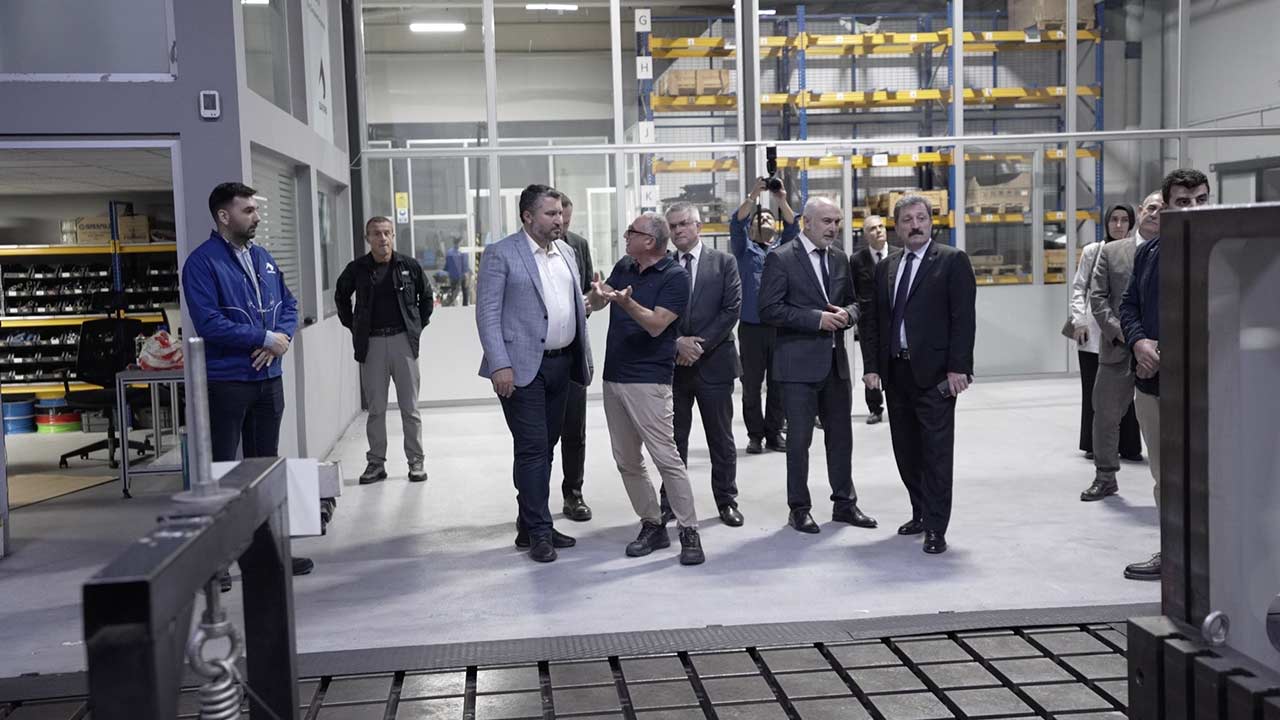 Bakan Yardimcisi Vali Sampa Ziyaret 6