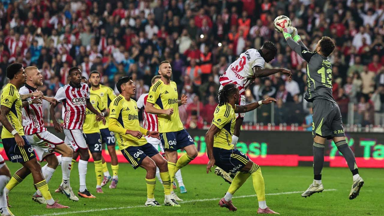 Samsunspor Fenerbahce 2025 8